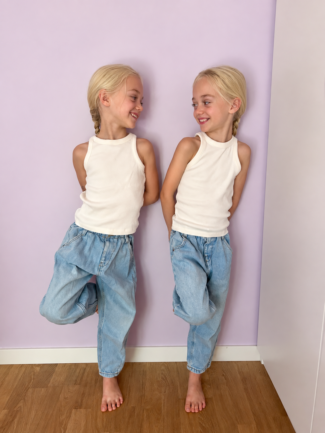 LUCIE & LIV
